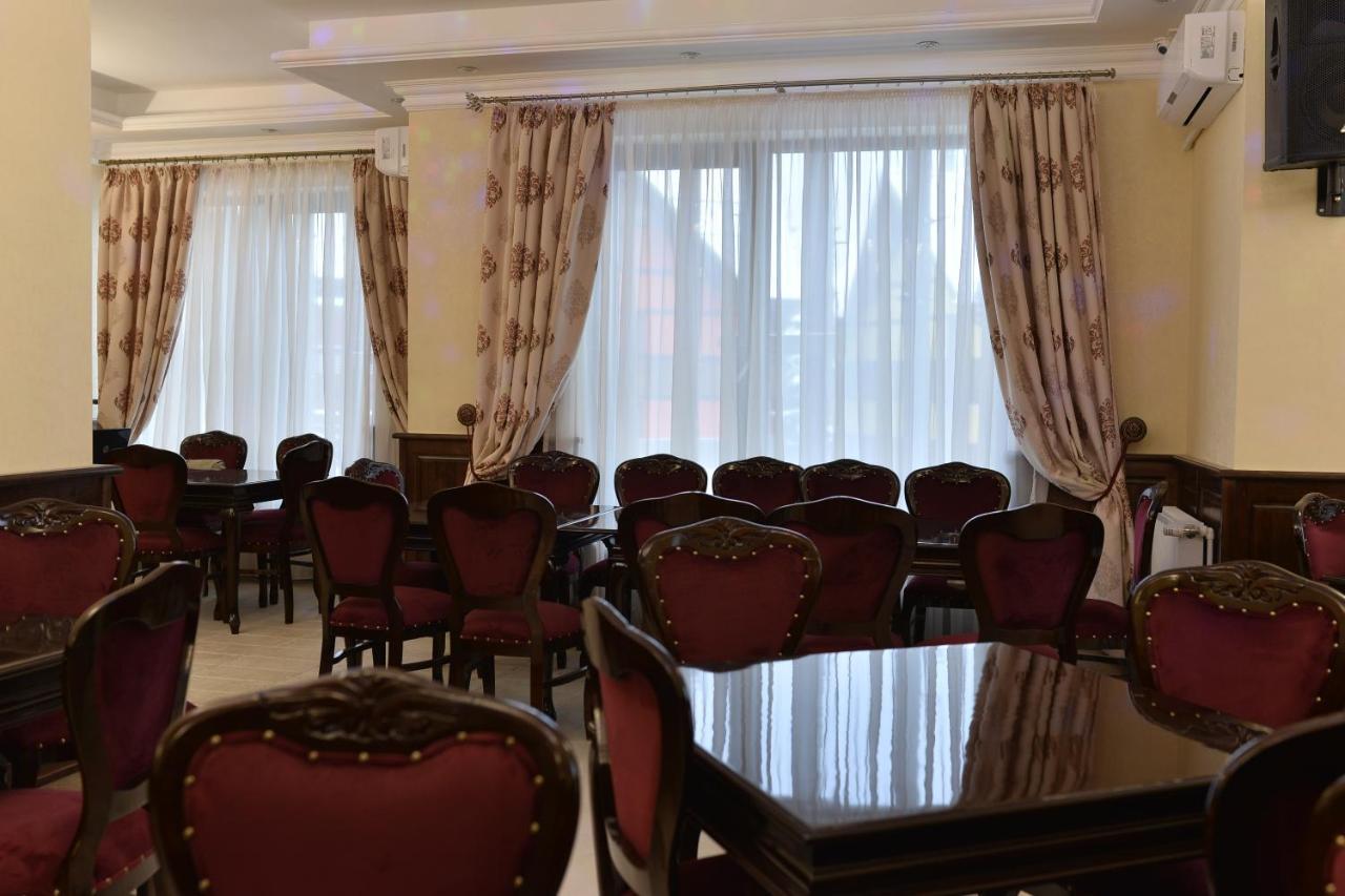 Edy'S Royal Predeal Hotel ภายนอก รูปภาพ