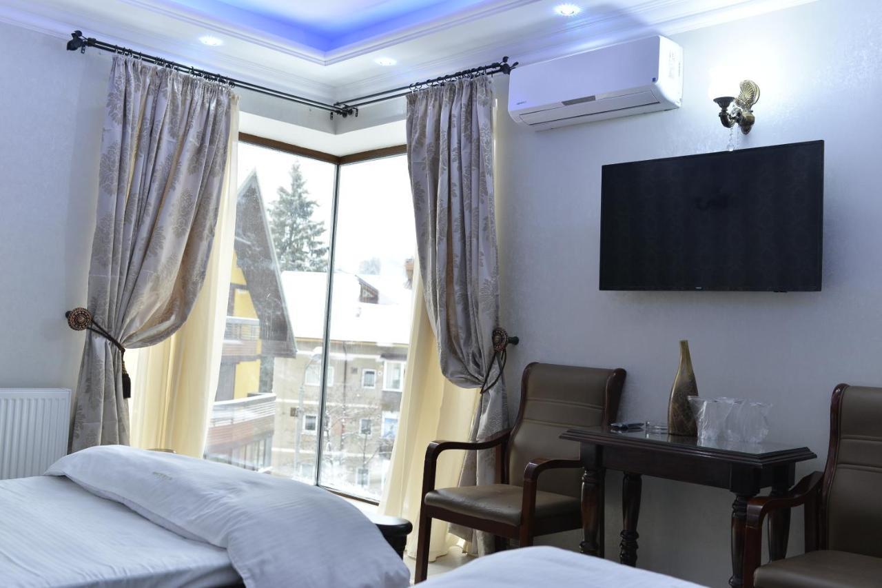 Edy'S Royal Predeal Hotel ภายนอก รูปภาพ