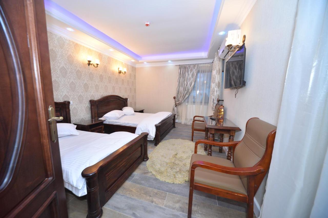 Edy'S Royal Predeal Hotel ภายนอก รูปภาพ