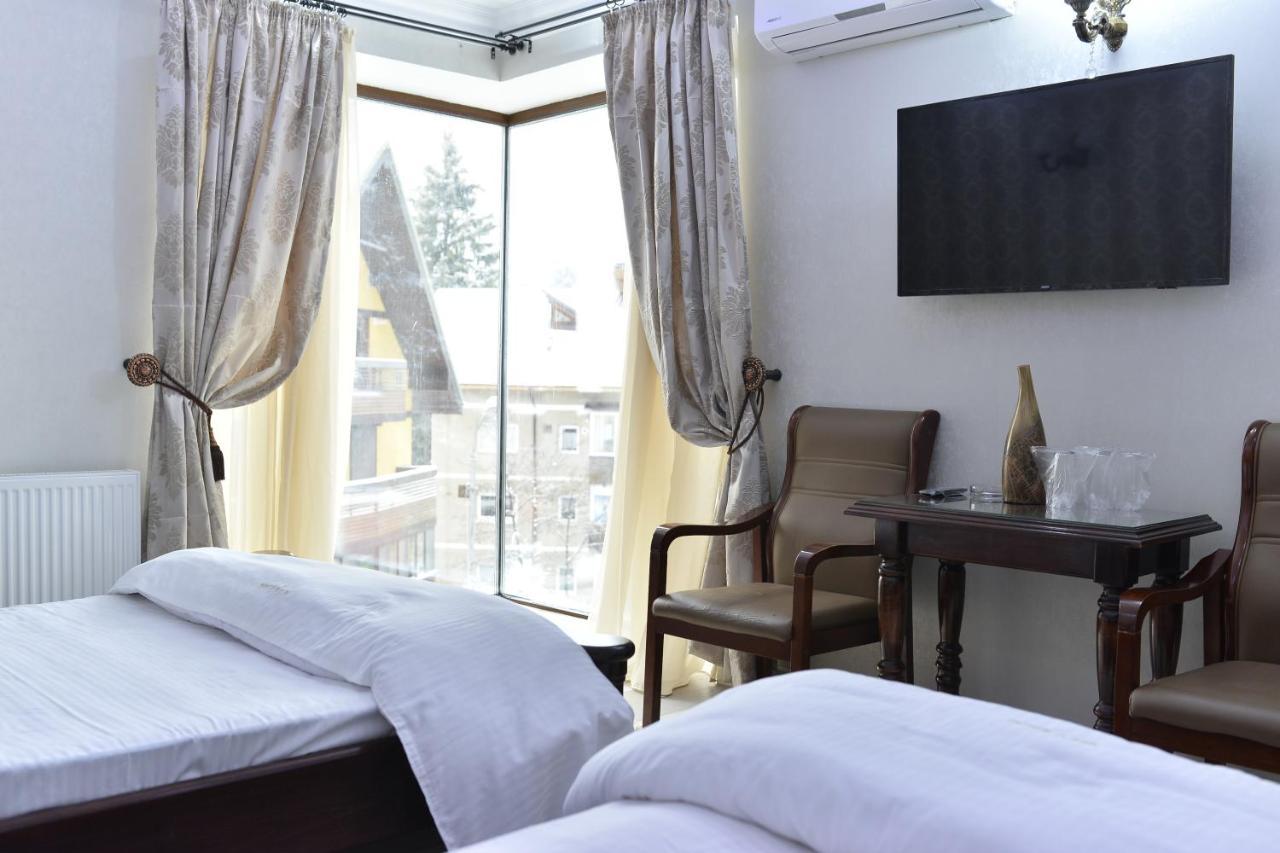Edy'S Royal Predeal Hotel ภายนอก รูปภาพ